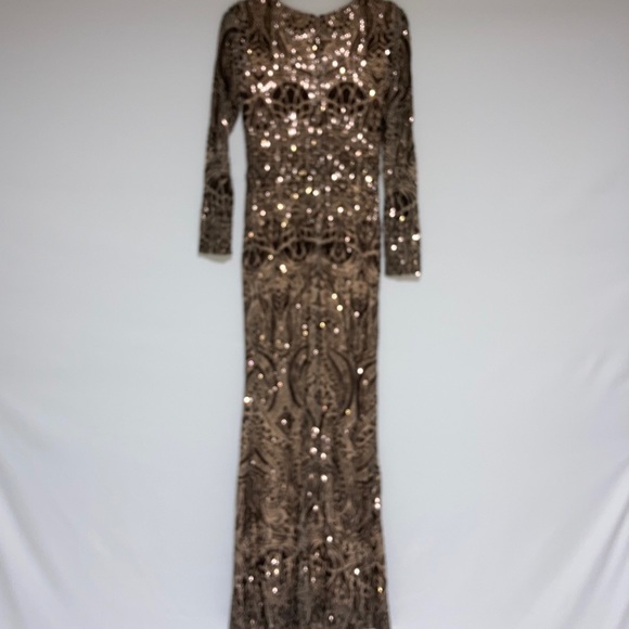 Long glitter gown - Picture 5 of 6